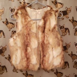 Faux fur vest size S